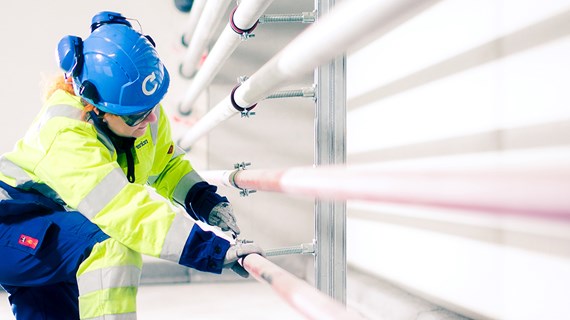 Opnå sikker og hurtig on-site vedligeholdelse af dine industrielle installationer gennem vores servicecentre